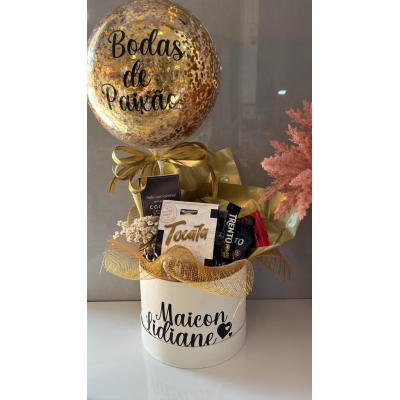 Box Off White c/ Dourado - Bodas Maicon e Lidiane